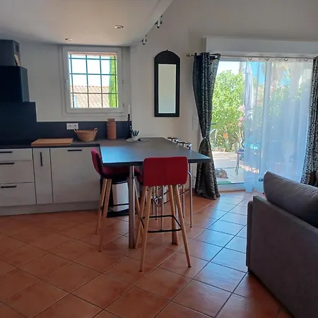 Maison Au Calme Dans Le Var Holiday home *